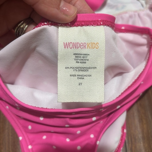 2t Bathingsuit - Picture 2 of 2